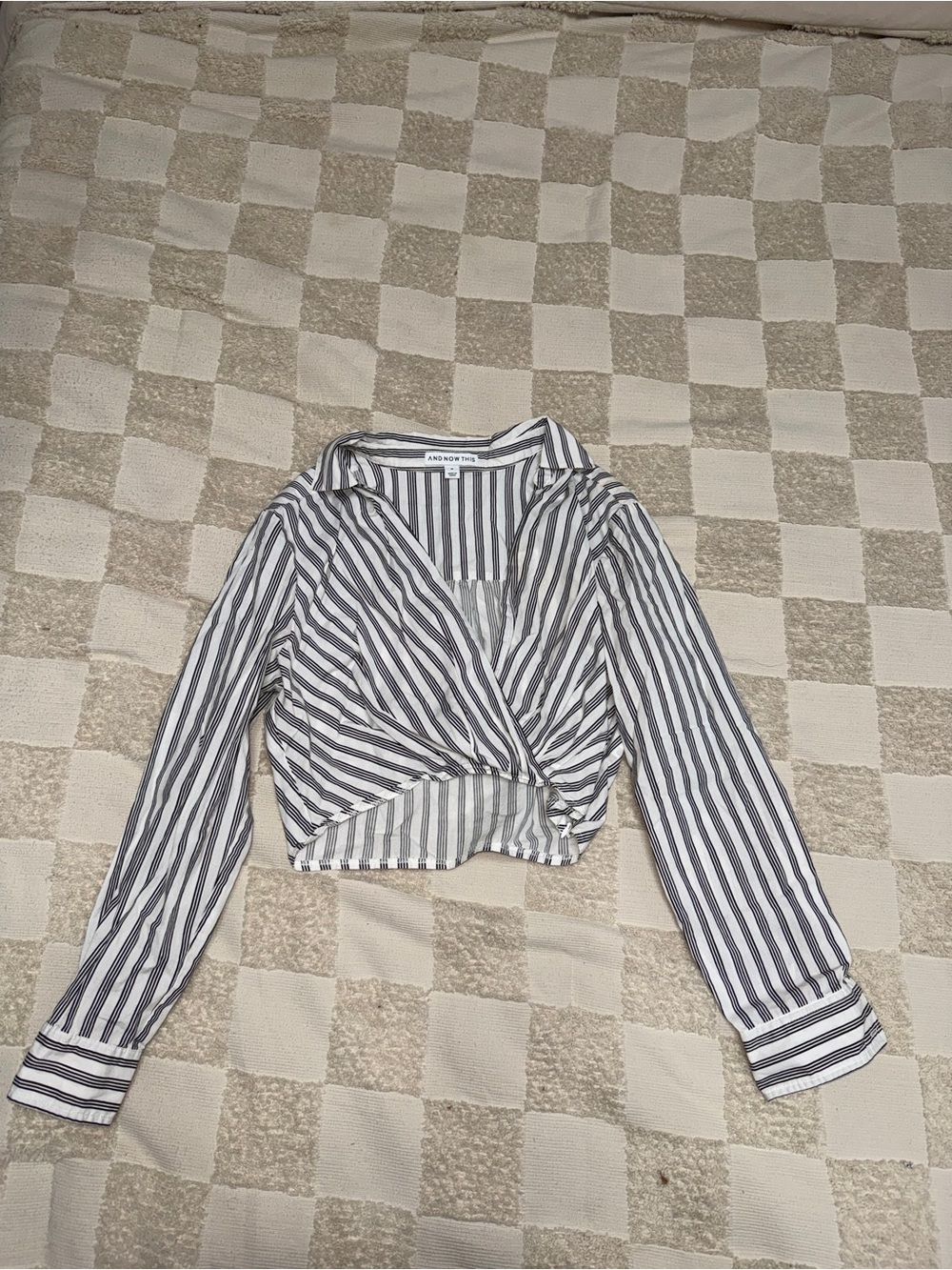 And Now This Women's Cotton Faux-Wrap Crop Top‎ size M